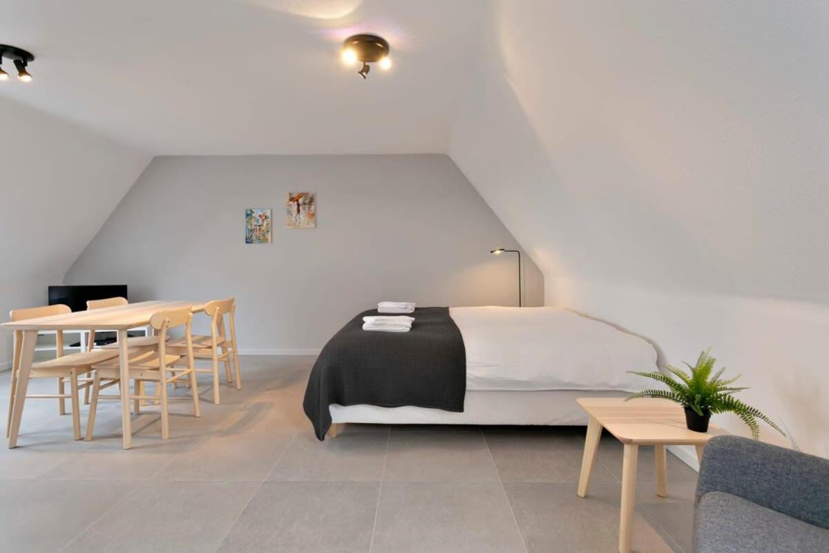 Huswell - Cozy And Roomy Studio With A Homely Feel 데한 외부 사진