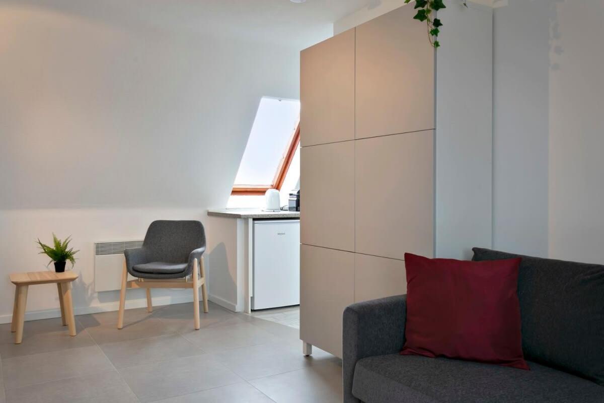 Huswell - Cozy And Roomy Studio With A Homely Feel 데한 외부 사진